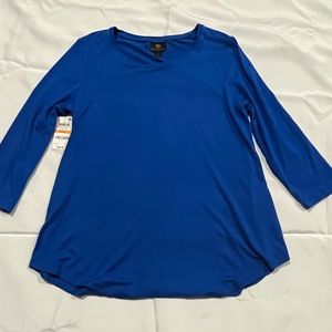 Women’s Long Sleeve Tee